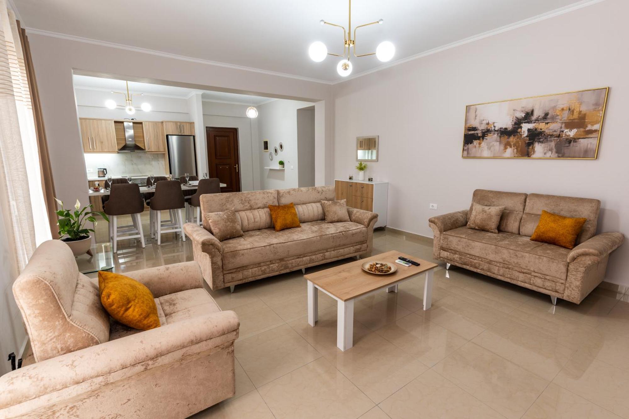 A&V Apartments Sarandë Esterno foto